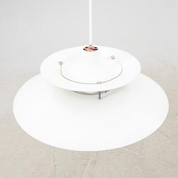 Poul Henningsen, taklampa, "PH-5", Louis Poulsen, Danmark.