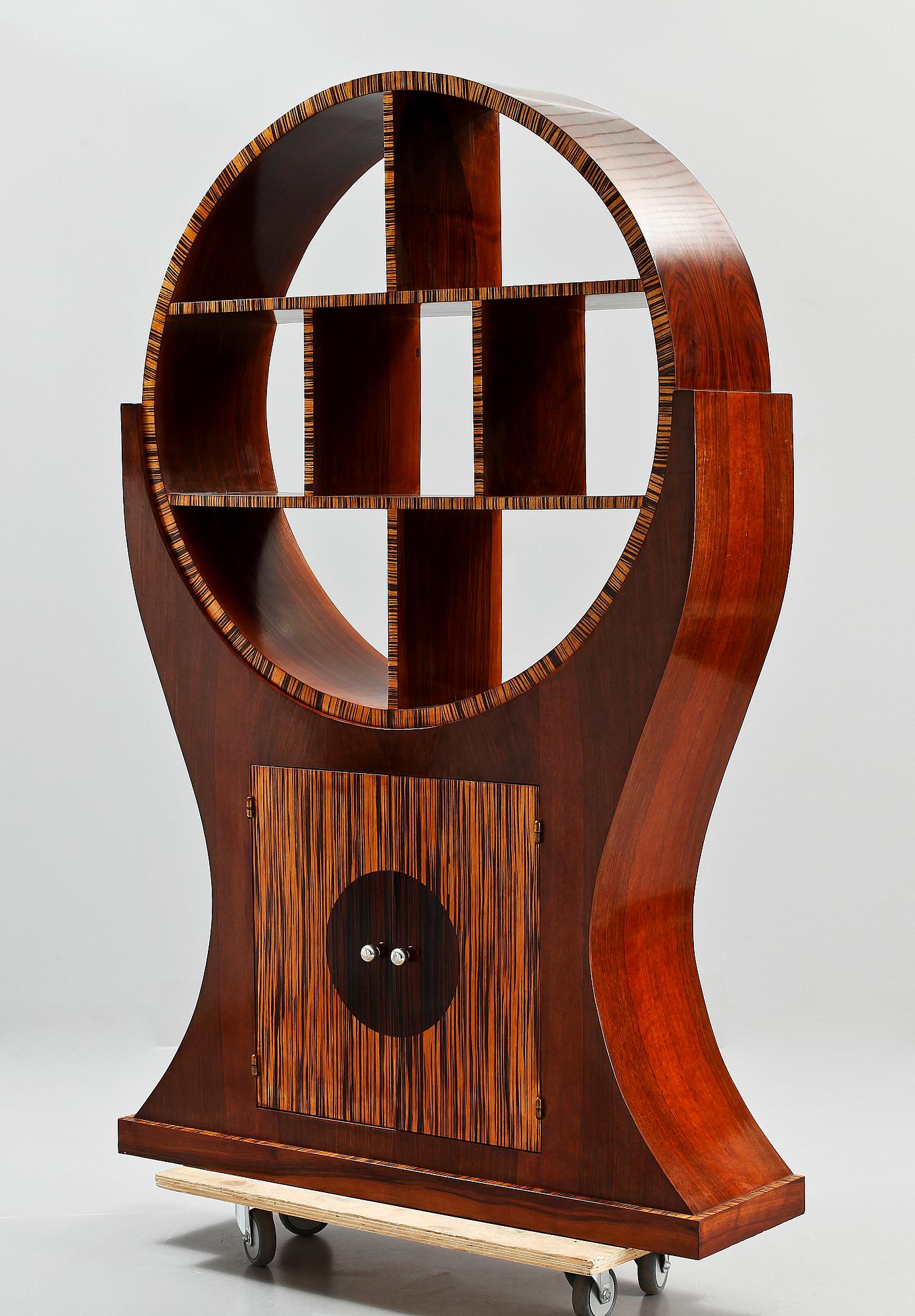 SKÅP, art deco-stil, 1900-tal.