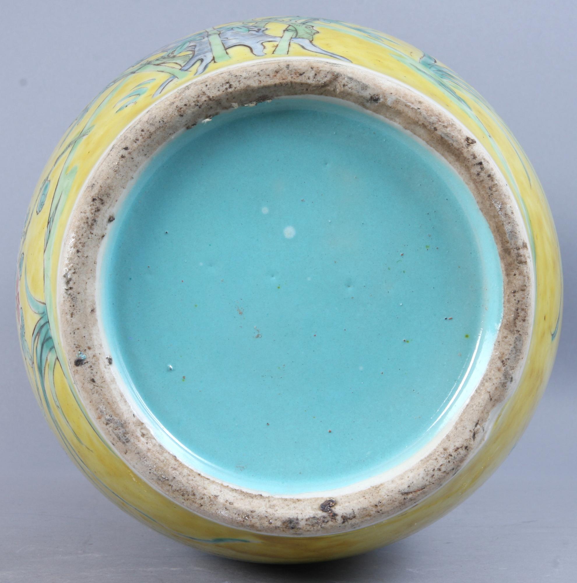 GOLVVAS, porslin, Kina, 1800/1900-tal.