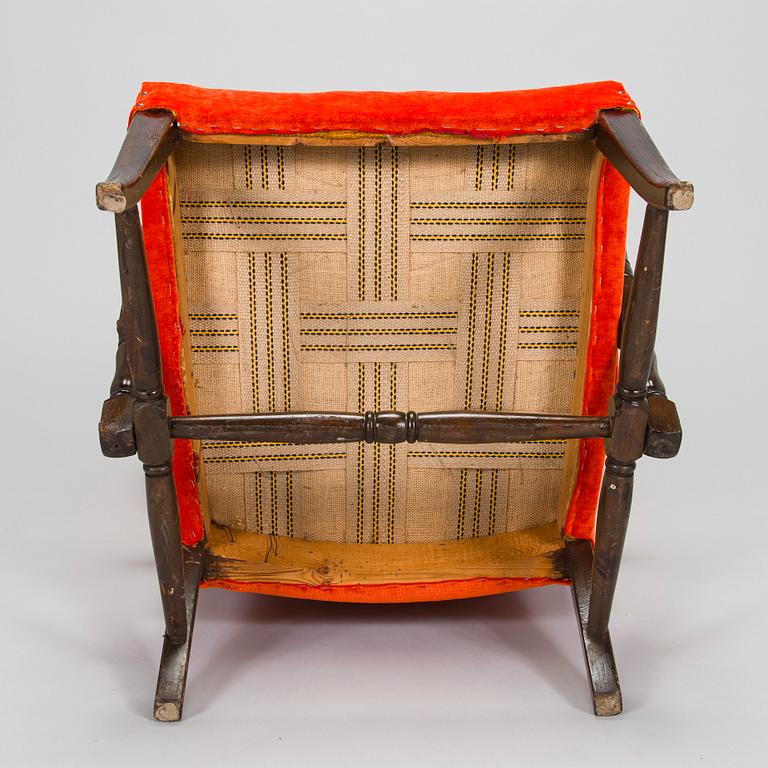 A mid-20th century armchair.