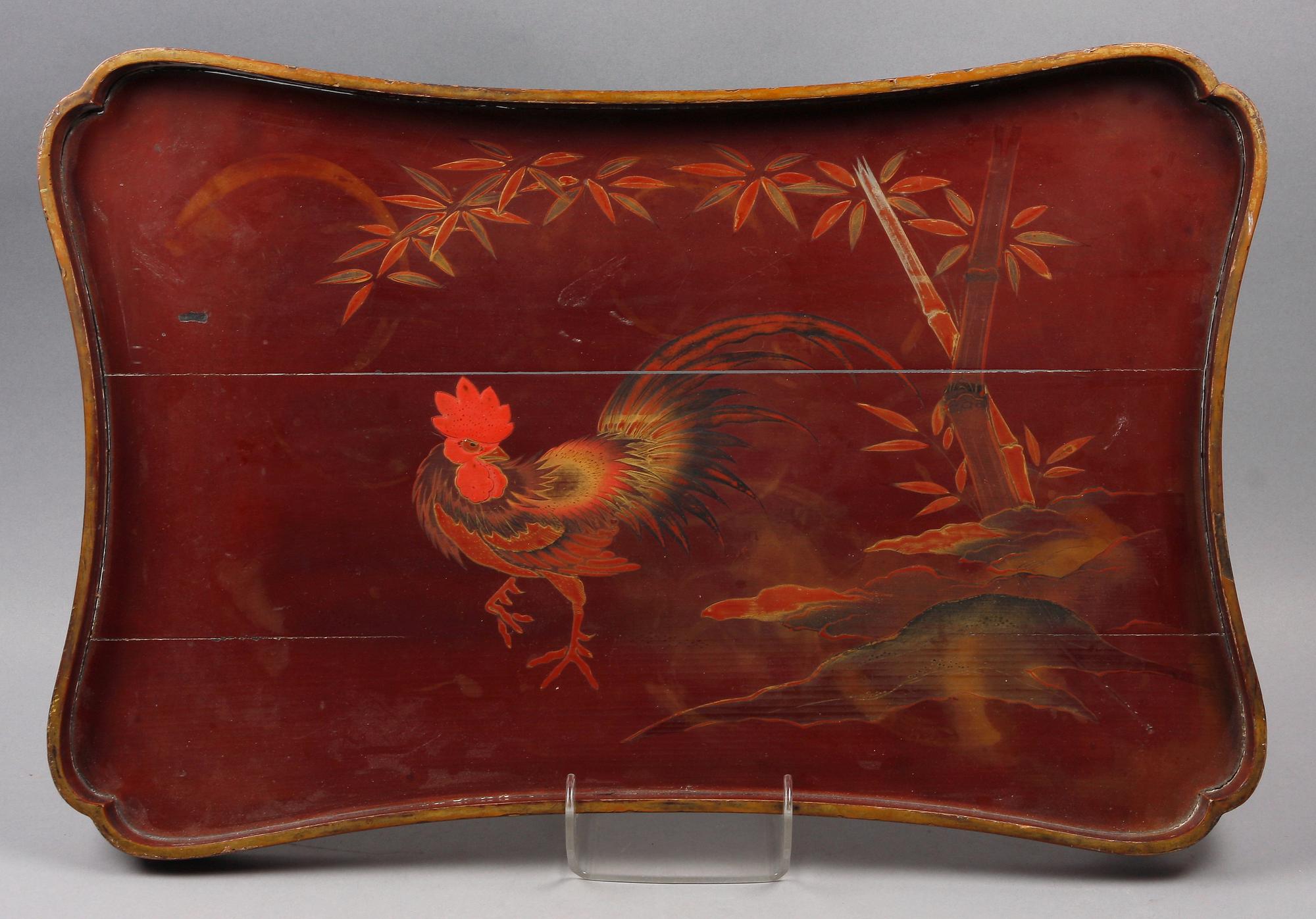 BRICKA, lack. Kina. 1900-tal.