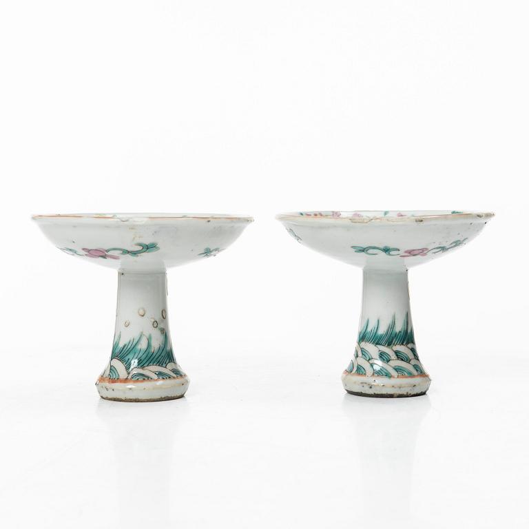 Stemcups, ett par, Kina, Qingdynastin, 1800-tal.