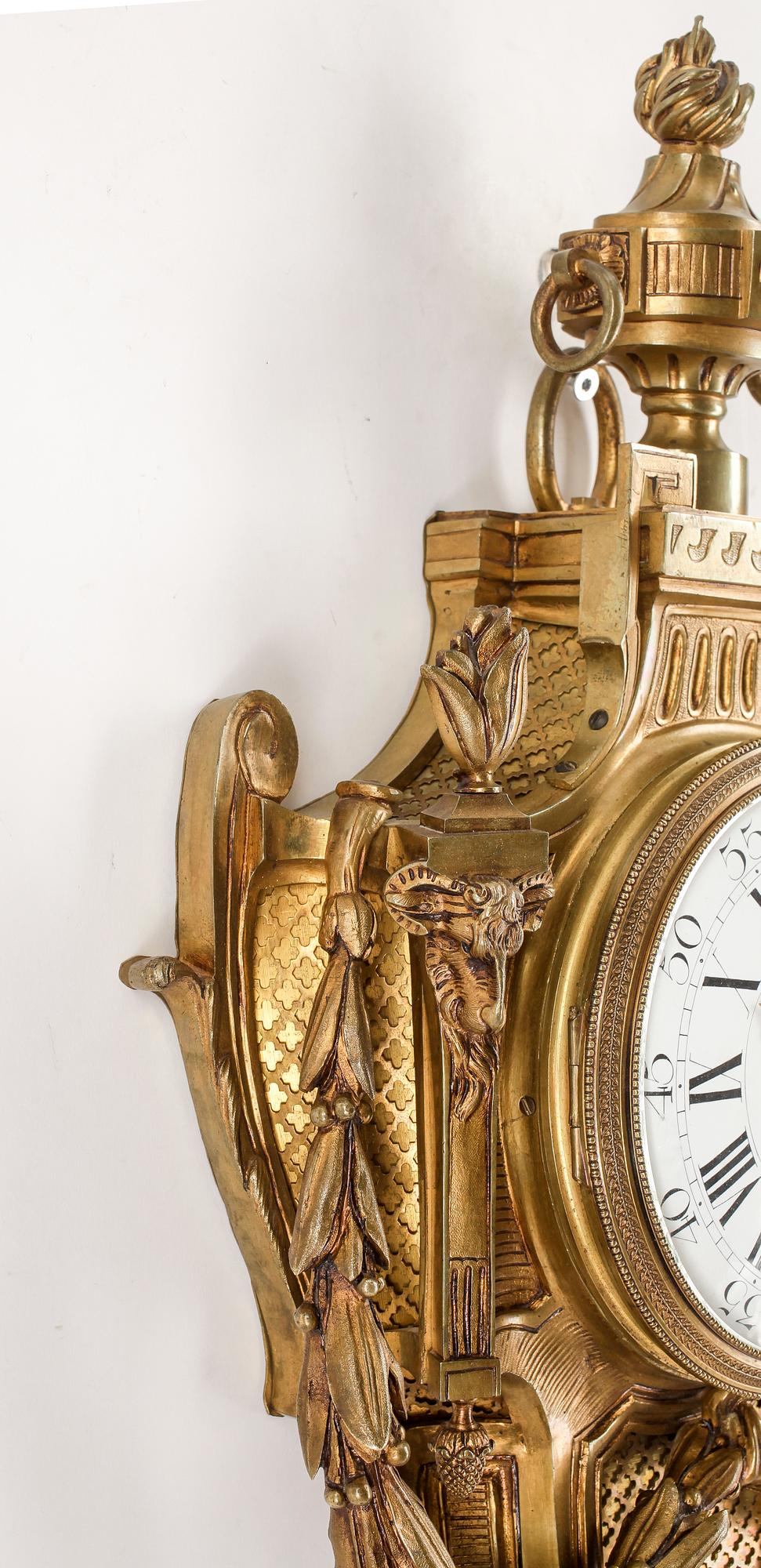 VÄGGPENDYL, med slag, Louis XVI-stil, Frankrike, omkring 1900.