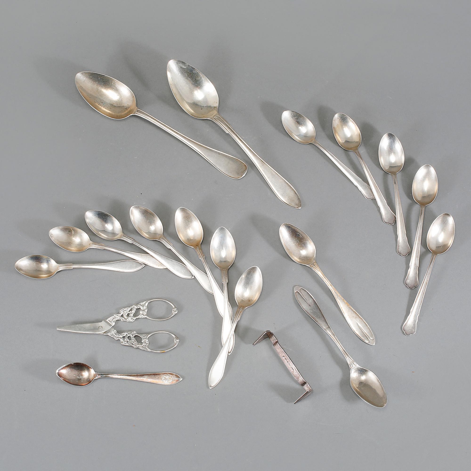 PARTI SILVER, 19 delar, bl a GAB, Stockholm, 1900-tal, vikt 319 gram.