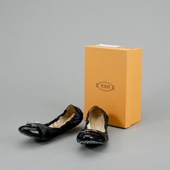 SKOR, Tod's.