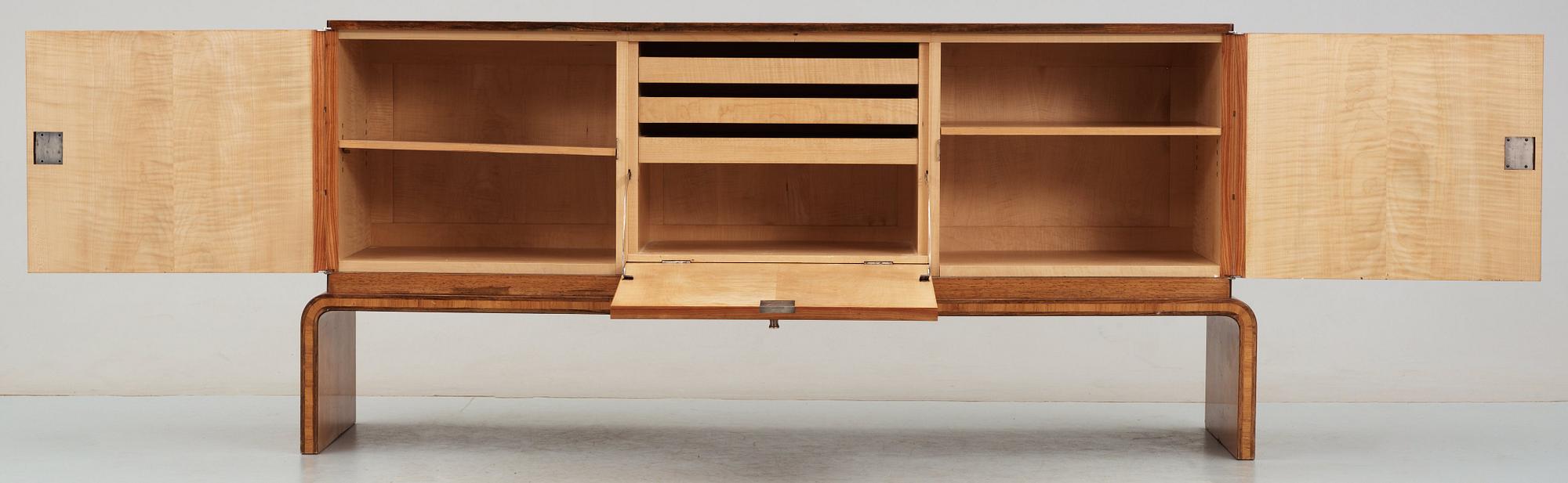 AXEL LARSSON, sideboard, Albin Johansson, Wickman & Nyberg, Stockholm 1930.
