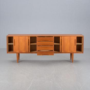 SIDEBOARD, "Gigant", Nils Jonsson, Troeds, 1950/60-tal.