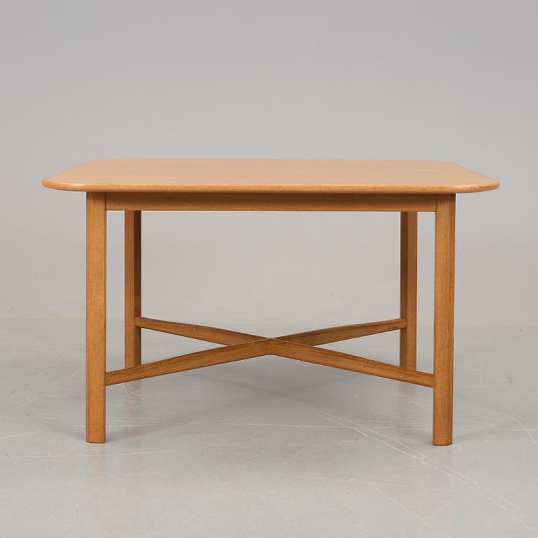 SOFFBORD, "Alltid redo", Carl Malmsten, formgiven 1958.