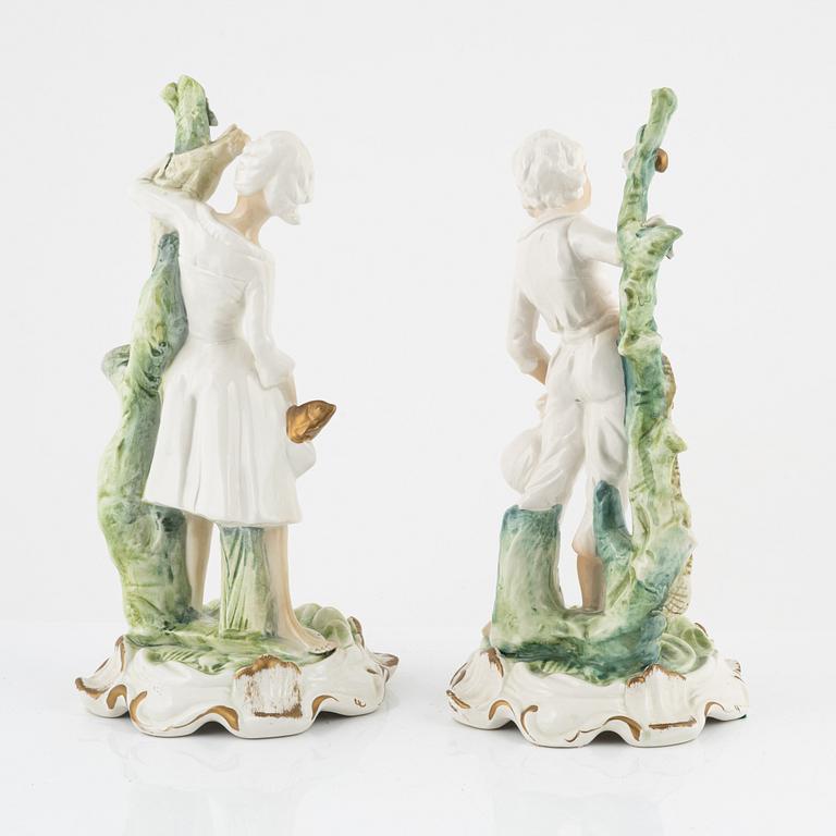 Capodimonte, a pair of creamware figurines, Italy mid 20th century.