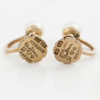 Wiwen Nilsson, a pair of earrings, gilded silver with pearls, Lund 1943.