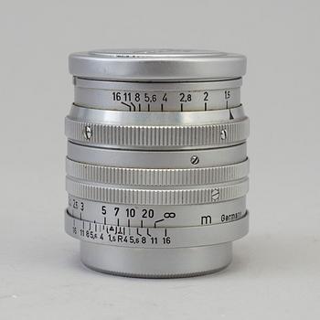 A Leica Leica IIIf no 527327 from 1951. With Elmar f=5 cm 1:3,5, Summarit f=5 cm 1:1,5 and more.