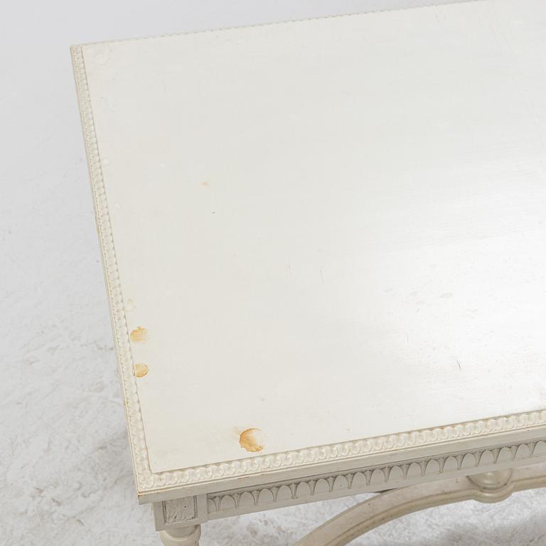 A Gustavian style 6-piece furniture suite, P.A. Eklund Bispgården, mid 20th Century.
