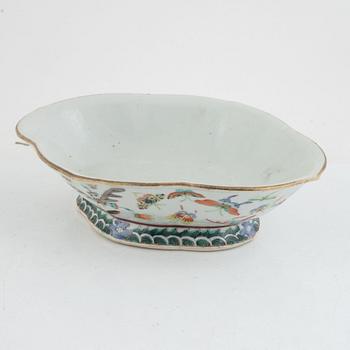 Skål, porslin, Kina, omkring år 1900.