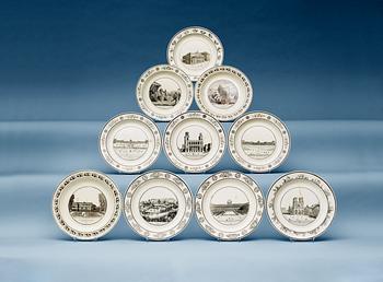 A set of 10 French dinner plates, Criel, early 19th Century.