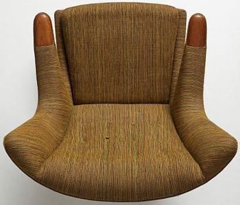 Hans J. Wegner, fåtölj, "Bamse", modell AP19, AP-stolen, Danmark, 1950-60-tal.