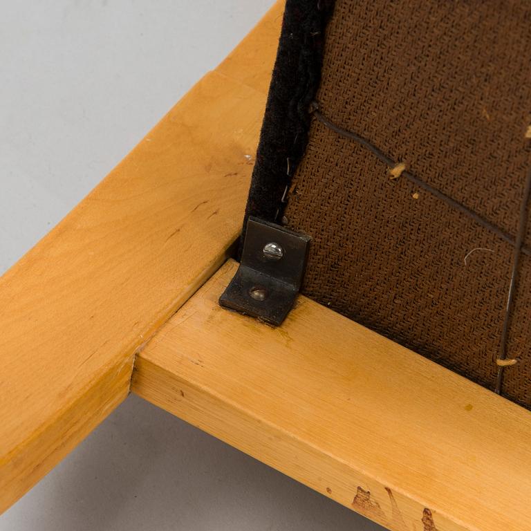 Alvar Aalto, Armchair, model 34, for OY Huonekalu- ja Rakennustyötehdas A.B. late 1940s - early 1950s.