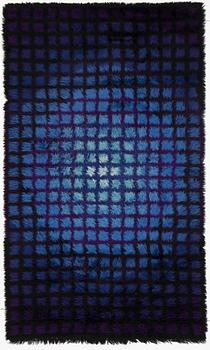 Verner Panton, a carpet, "Finlandia", machine made knotted pile, Unika Vaev, Denmark, ca 227 x 113 cm.