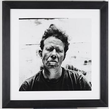 Anton Corbijn, "Tom Waits, Petaluma, 2004".