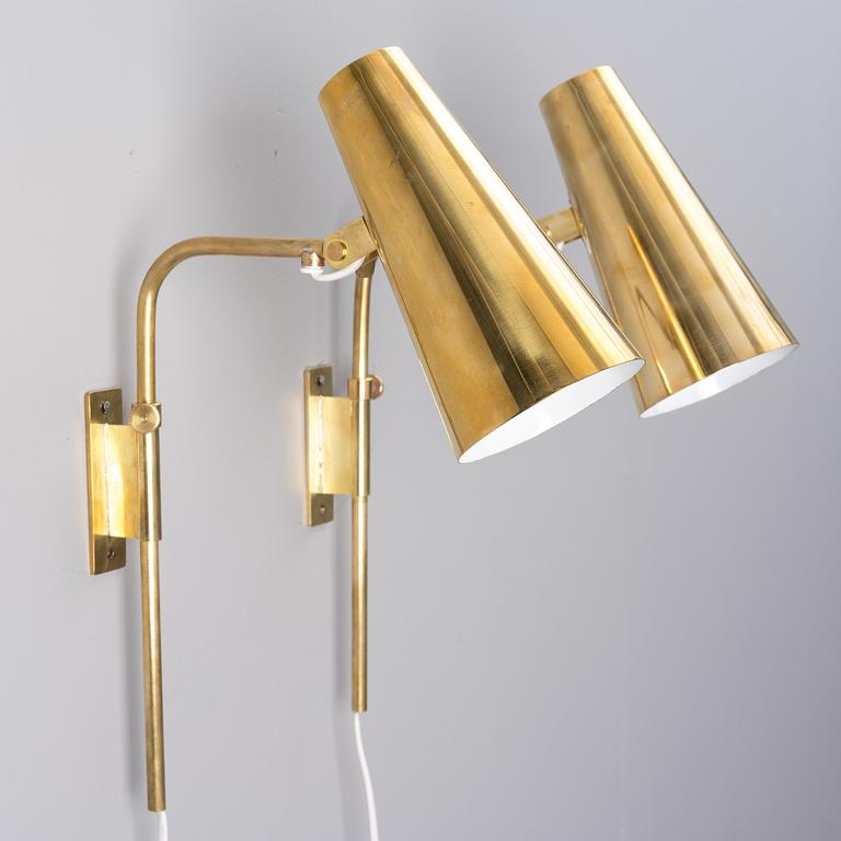 PAAVO TYNELL, PAIR OF WALL LIGHTS. Manufacturer's stamp Taito. 1950s.