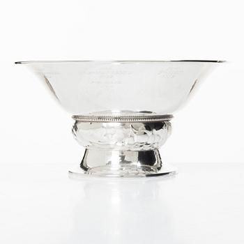 A Swedish silver bowl, mark of Edlunds Silverfabrik, Stockholm 1924.
