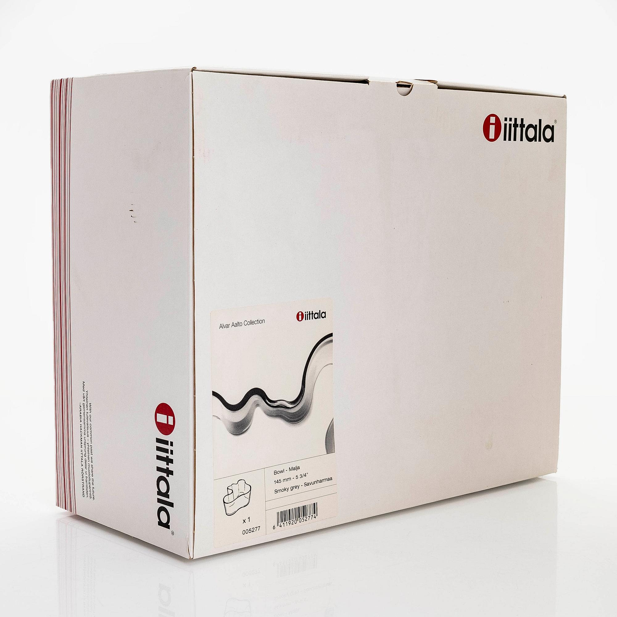 Alvar Aalto, a '3031' vase, signed Alvar Aalto Iittala 2008.