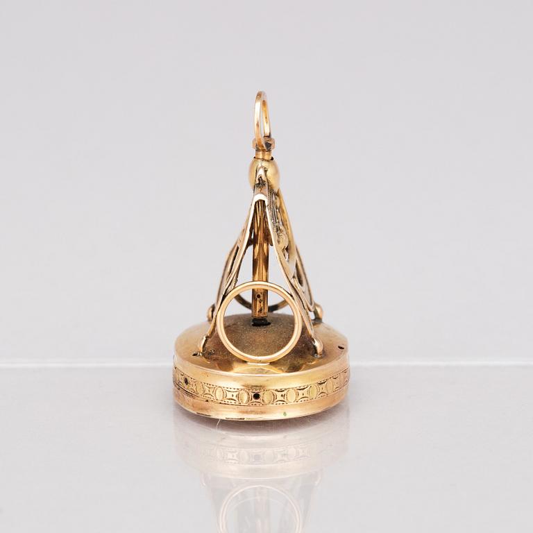 A gold musical fob seal. 19th Century.