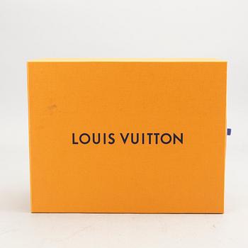 LOUIS VUITTON, ankle boots, Janet, monogram and black leather, original box, dustbags and invoice, storlek 39.