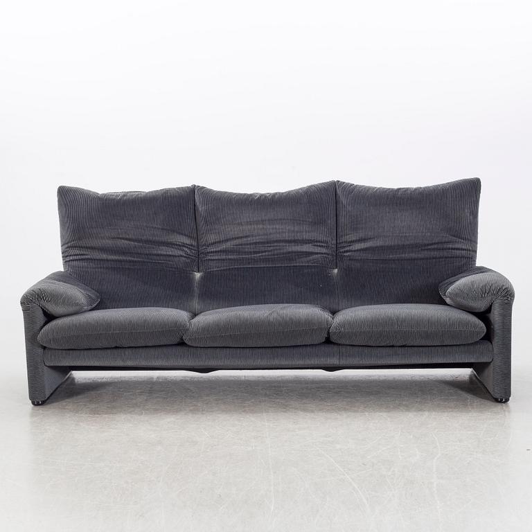 VICO MAGISTRETTI, a Maralugna sofa.