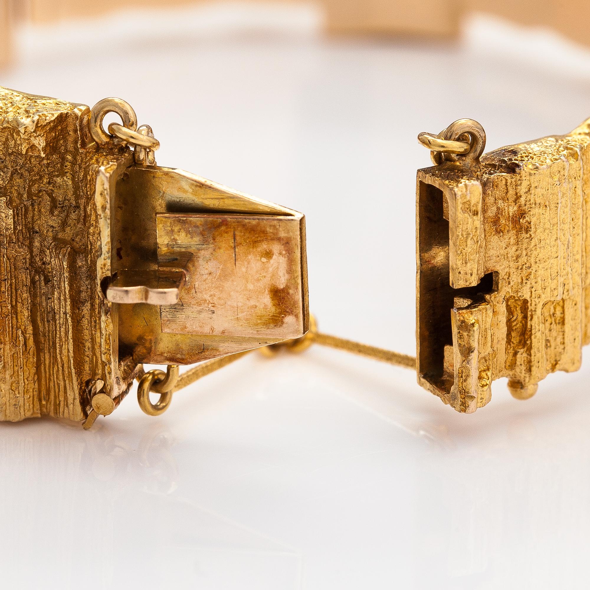 Björn Weckström, A 14K gold bracelet "Mystica". Lapponia 1973.