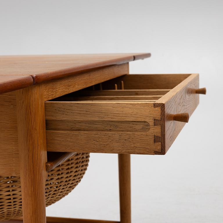 Hans J Wegner, side table, "AT-33", Andreas Tuck Denmark.