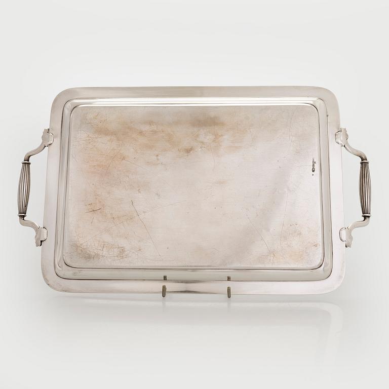 K. Fabergé, a silver tray, Saint Petersburg 1898-1903.