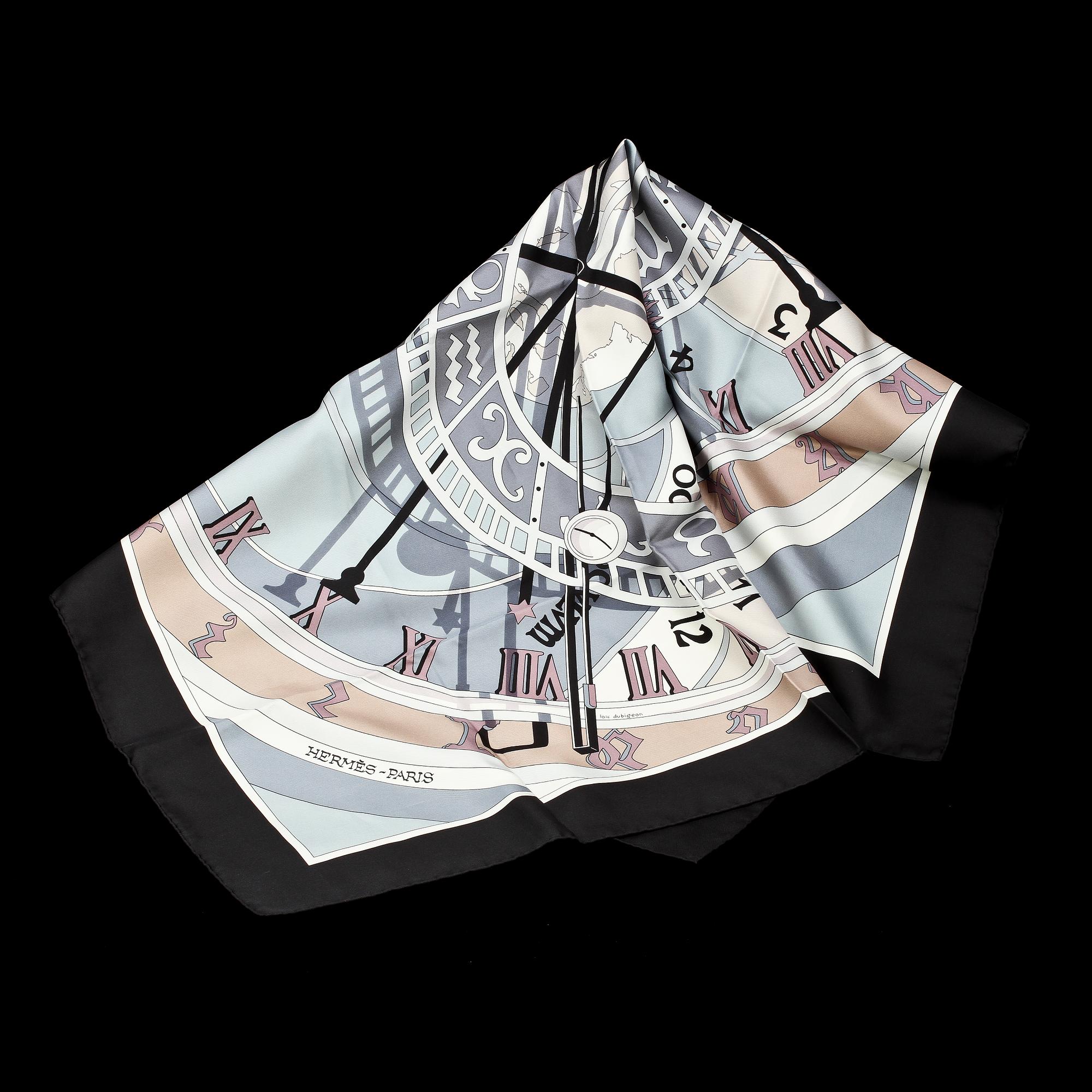 SCARF, siden, "Mecanique du Temps", design Loic Dubigeon, 2002, Hermès.