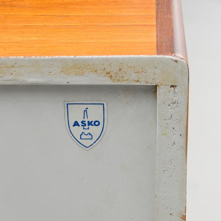 JUSSI PEIPPO, senkki, "Tectonia", valmistaja Asko 1960-luku.