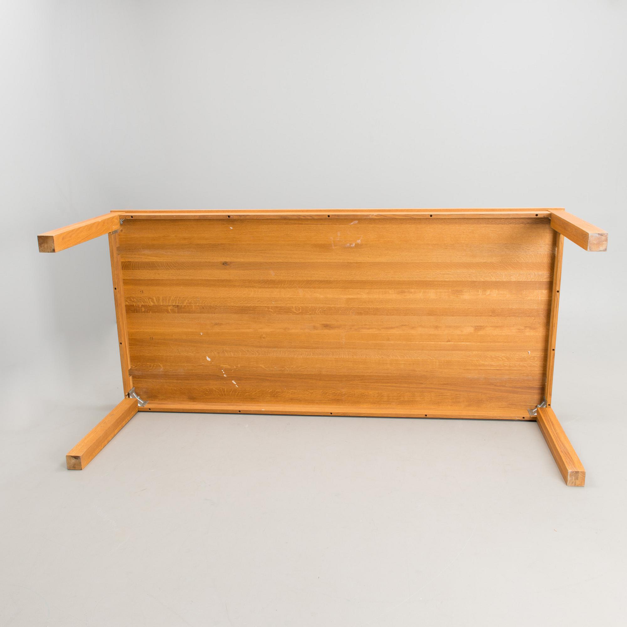 MATBORD OCH 12 STOLAR, Design House Stockholm, 2000-tal.