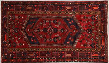 MATTA, orientalisk, modern tillverkning, 215 x 130 cm.