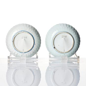 Fat, ett par, porslin. Mingdynastin, Wanli (1572-1620).