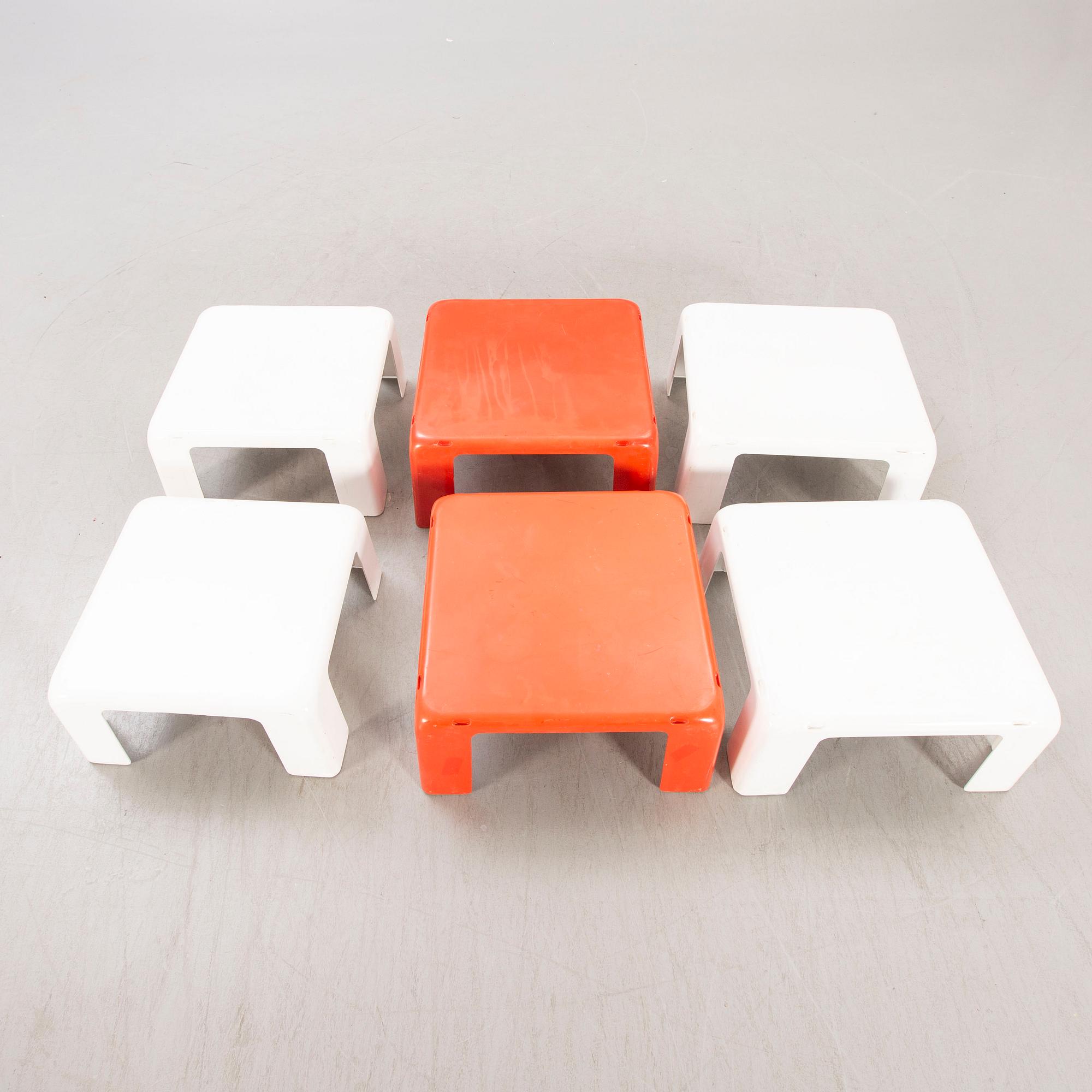 A set of 4+s Mario Bellini, tables/side tables for C&B, designed in 1966.