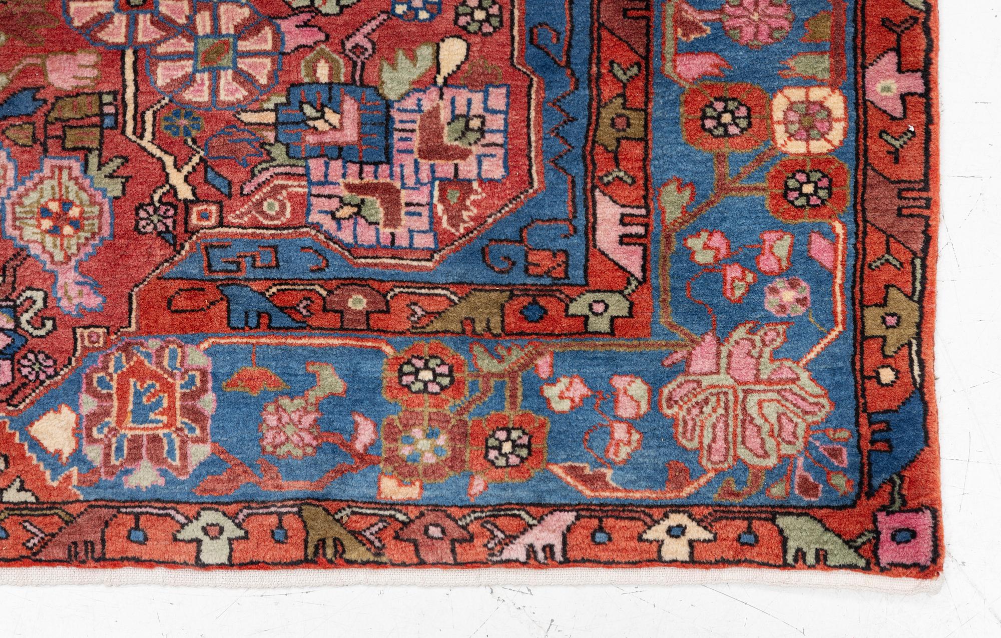 Matta, nordvästpersisk, ca 230 x 150 cm,