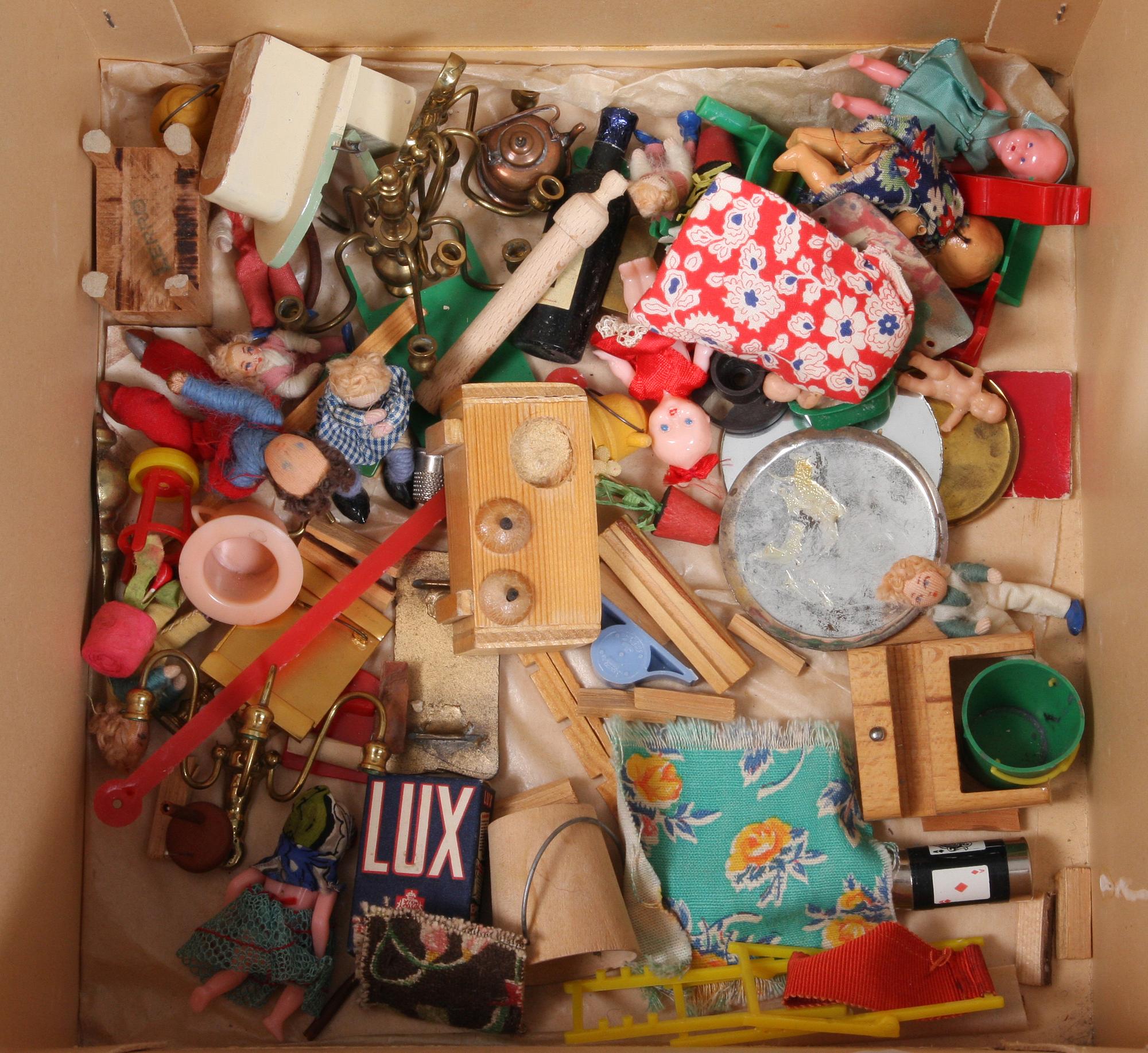 PARTI LEKSAKER, 1900-tal.