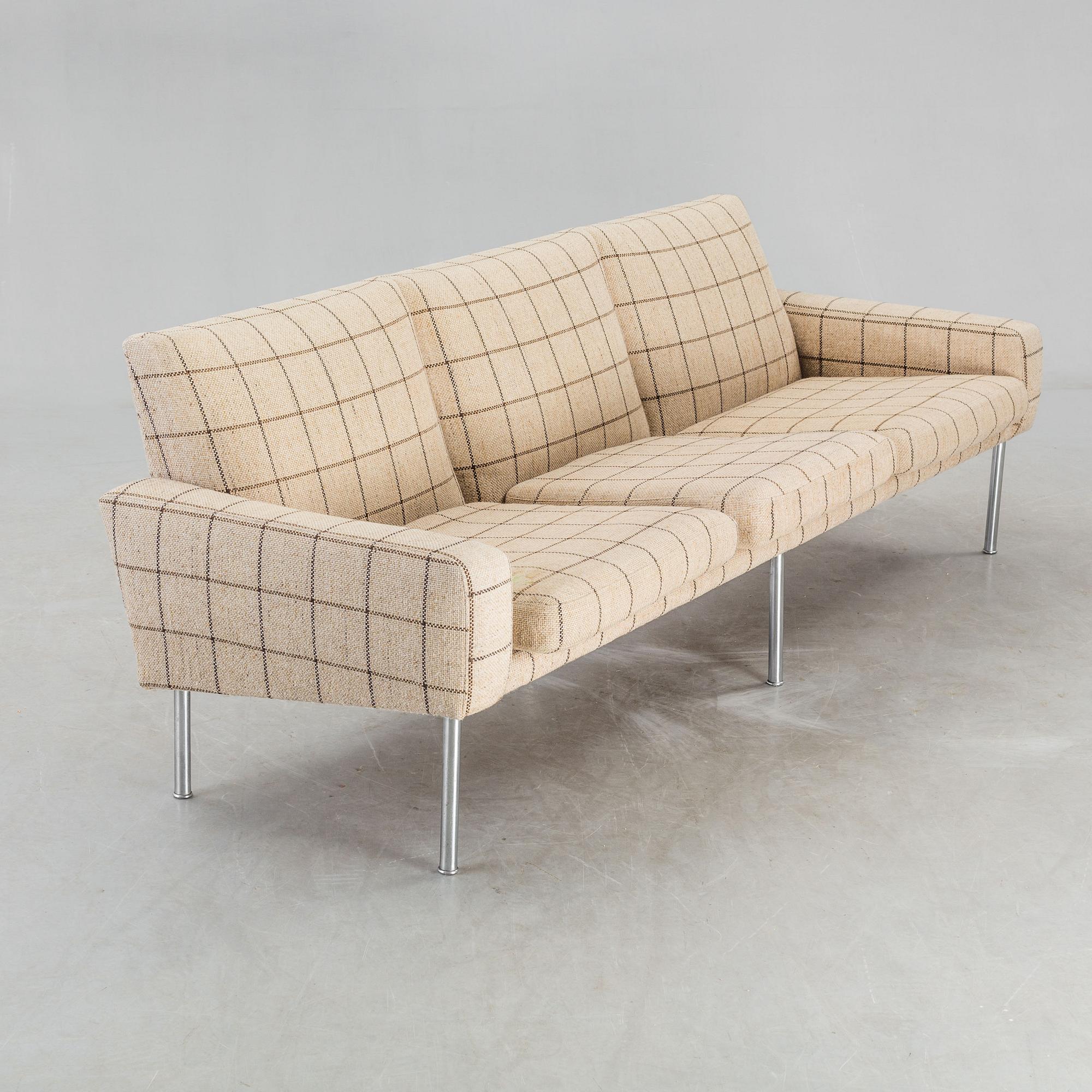 HANS J. WEGNER, soffa, "Kastrup/ AP 34/3". 1960-tal.
