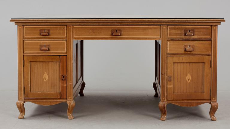 SKRIVBORD, 1900-tal.