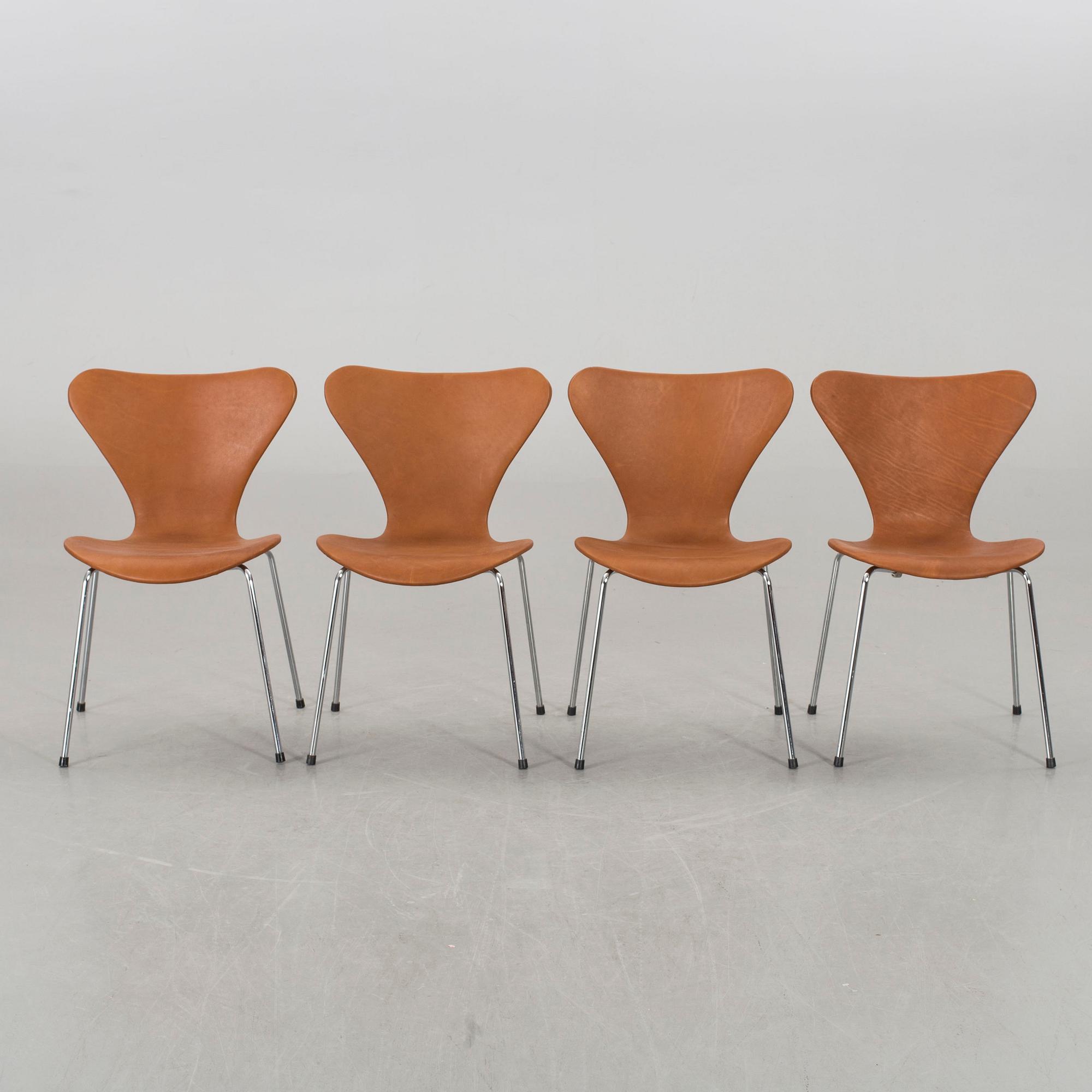 ARNE JACOBSEN, 6 st stolar, "Sjuan", Fritz Hansen.