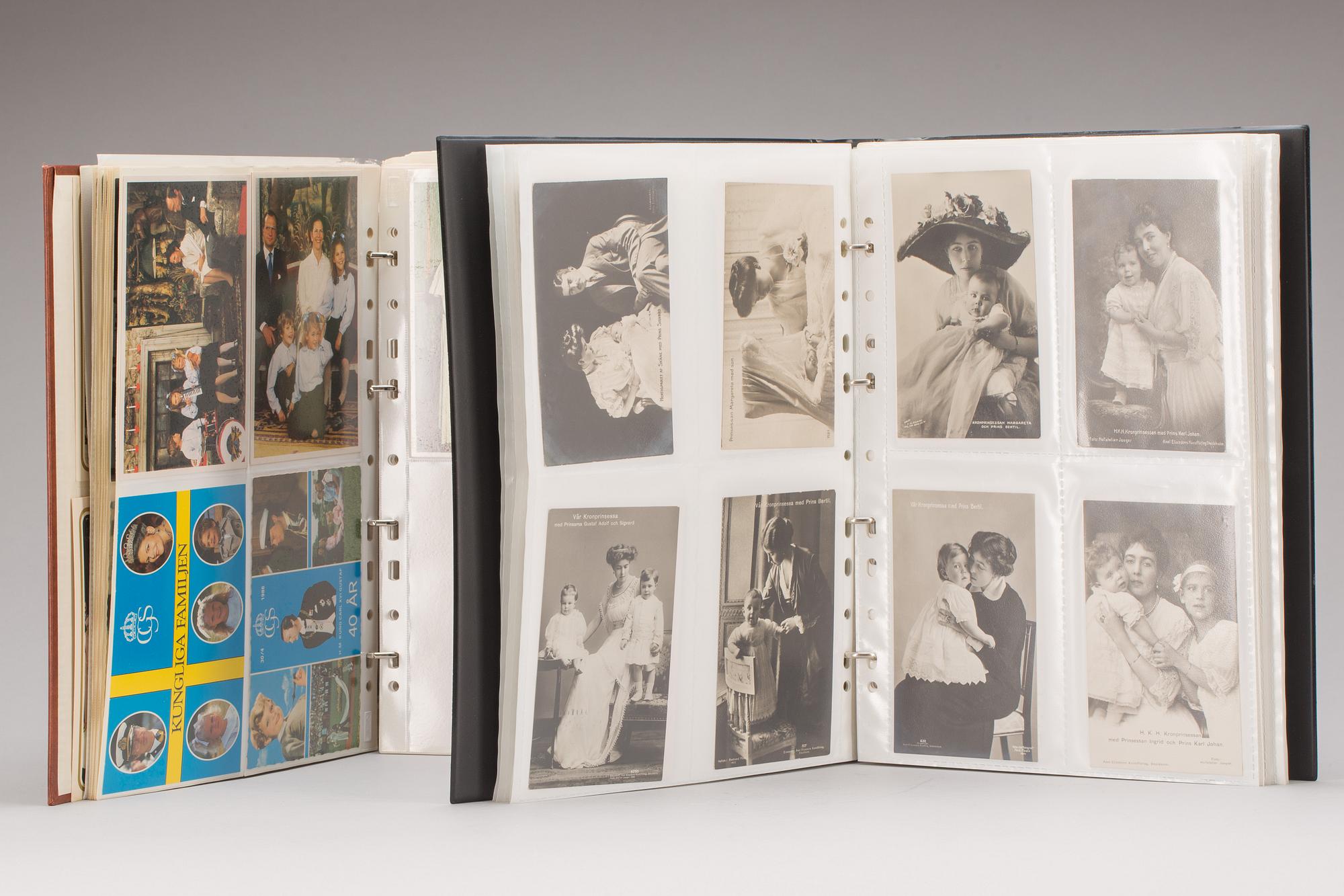 VYKORTSALBUM, 2 st innehållande 476 kort.