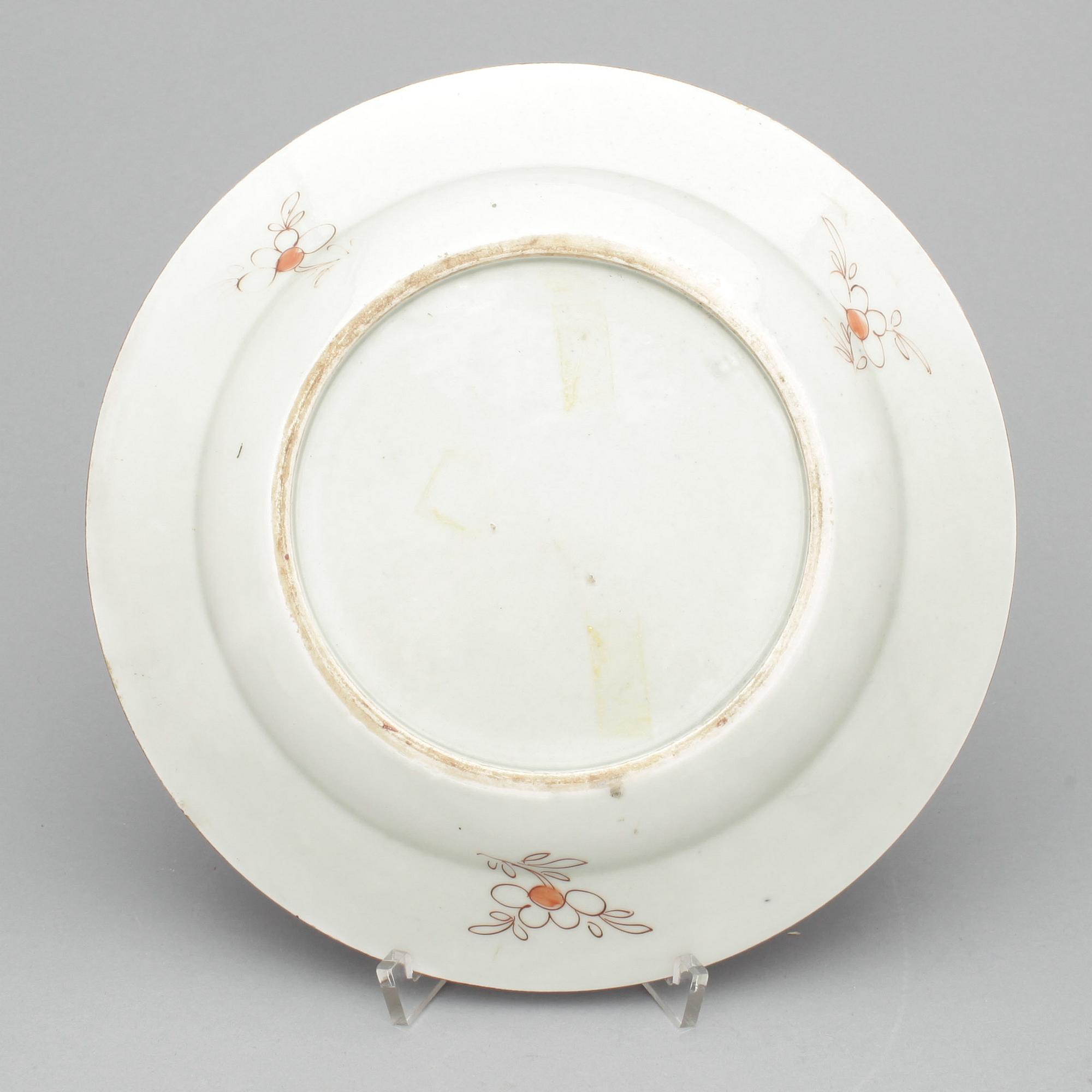 TALLRIKAR, ett par, Kina, Qianlong (1736-1795).