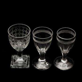 GLAS, 3 st, omkring 1800.