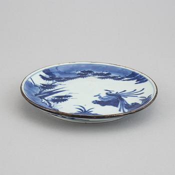 A blue and white dish, Japan, 19th century.