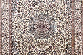 Matta, Nain, part silk, 6 laa, ca. 343 x 252 cm.