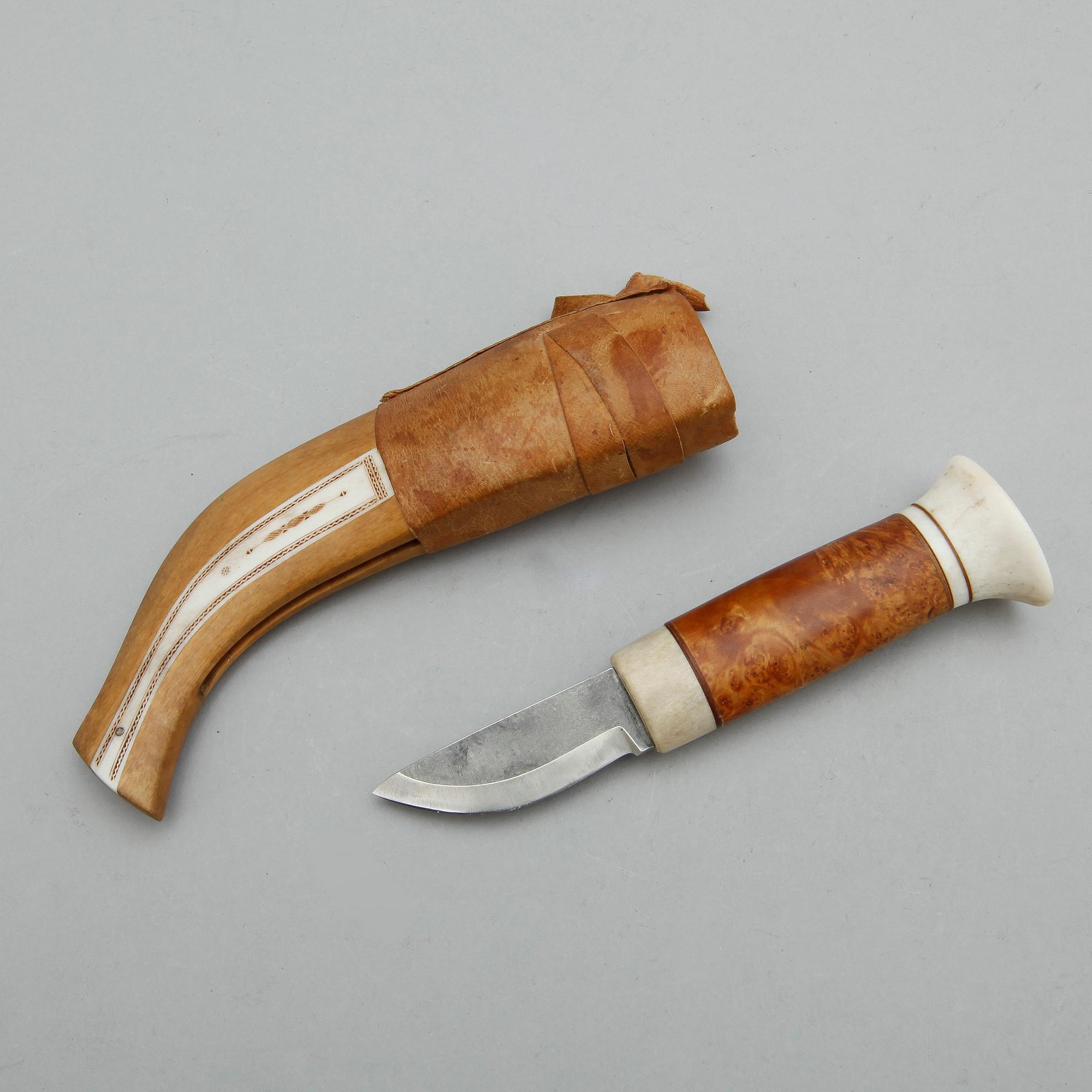 SAMEKNIV, renhorn samt björk, Sune Enocksson signerad.