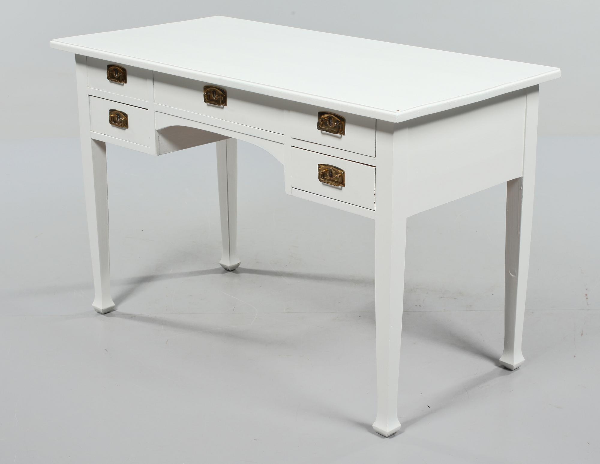 SKRIVBORD, jugend, 1900-talets första hälft.