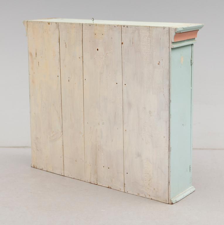 ÖVERSKÅP, allmoge, 1800-talets andra hälft.